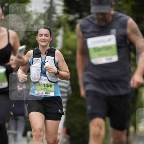 30.08.2026 - Blankeneser Heldenlauf Patografie http://msf.ph/oto/10085400 30.08.2026 10:35:21 Ziel 5374, 5562, 5890 meine-sportfotos.de