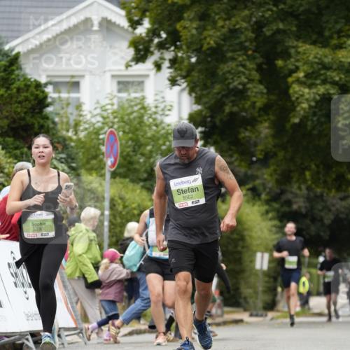30.08.2026 - Blankeneser Heldenlauf Patografie http://msf.ph/oto/10085404 30.08.2026 10:35:22 Ziel 5374, 5562, 5890 meine-sportfotos.de