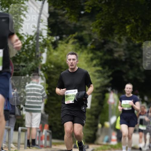 30.08.2026 - Blankeneser Heldenlauf Patografie http://msf.ph/oto/10085417 30.08.2026 10:35:32 Ziel 5374, 5564 meine-sportfotos.de