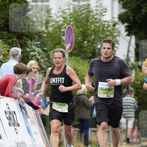 30.08.2026 - Blankeneser Heldenlauf Patografie http://msf.ph/oto/10085455 30.08.2026 10:35:53 Ziel 5092, 5165, 5189, 5425, 5435, 5699 meine-sportfotos.de