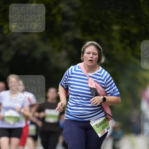 30.08.2026 - Blankeneser Heldenlauf Patografie http://msf.ph/oto/10085460 30.08.2026 10:35:56 Ziel 5092, 5165, 5189, 5425, 5435, 5699 meine-sportfotos.de