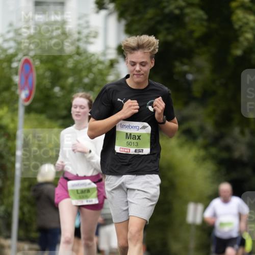 30.08.2026 - Blankeneser Heldenlauf Patografie http://msf.ph/oto/10085534 30.08.2026 10:36:52 Ziel 5013, 5306, 5538, 5539 meine-sportfotos.de