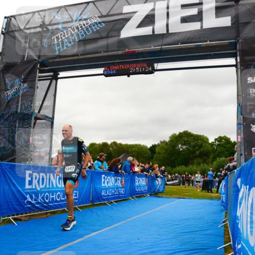 30.08.2026 - Elbe Triathlon Hamburg LAZAROV Photography http://msf.ph/oto/10085563 30.08.2026 11:51:28 Ziel 1347 meine-sportfotos.de