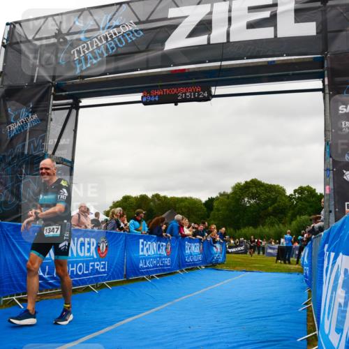 30.08.2026 - Elbe Triathlon Hamburg LAZAROV Photography http://msf.ph/oto/10085568 30.08.2026 11:51:29 Ziel 1347 meine-sportfotos.de