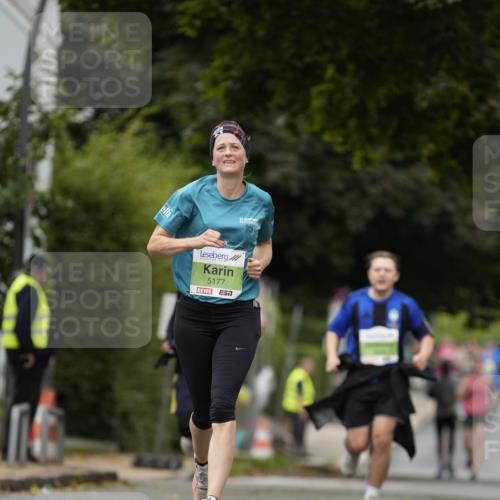 30.08.2026 - Blankeneser Heldenlauf Patografie http://msf.ph/oto/10085613 30.08.2026 10:37:43 Ziel 5177, 5201, 5752, 5861 meine-sportfotos.de