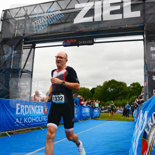 30.08.2026 - Elbe Triathlon Hamburg LAZAROV Photography http://msf.ph/oto/10085619 30.08.2026 11:51:53 Ziel 822, 932, 980, 1262, 1332 meine-sportfotos.de