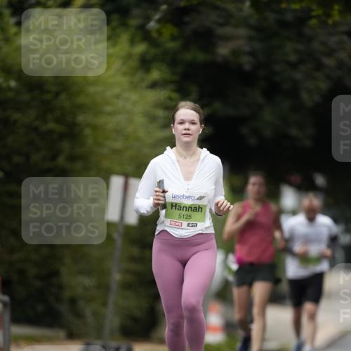 30.08.2026 - Blankeneser Heldenlauf Patografie http://msf.ph/oto/10085632 30.08.2026 10:37:56 Ziel 5433, 5639 meine-sportfotos.de
