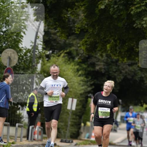 30.08.2026 - Blankeneser Heldenlauf Patografie http://msf.ph/oto/10085650 30.08.2026 10:38:11 Ziel 5125, 5127 meine-sportfotos.de