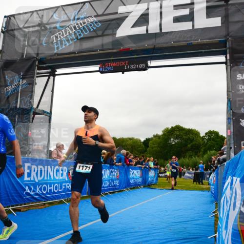 30.08.2026 - Elbe Triathlon Hamburg LAZAROV Photography http://msf.ph/oto/10085693 30.08.2026 11:52:20 Ziel 943, 1128, 1171, 1336, 1578 meine-sportfotos.de