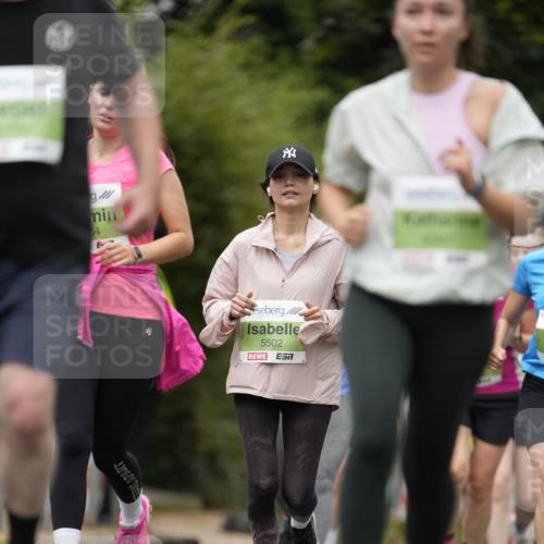 30.08.2026 - Blankeneser Heldenlauf Patografie http://msf.ph/oto/10085711 30.08.2026 10:38:53 Ziel 5347, 5473, 5755, 5759 meine-sportfotos.de