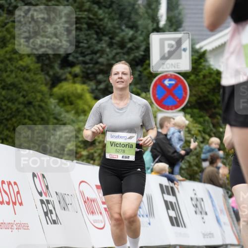 30.08.2026 - Blankeneser Heldenlauf Patografie http://msf.ph/oto/10085738 30.08.2026 10:39:06 Ziel 5194, 5278, 5364, 5436, 5446, 5502, 5547, 5608, 5756, 5757 meine-sportfotos.de