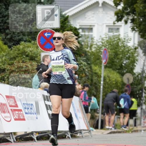 30.08.2026 - Blankeneser Heldenlauf Patografie http://msf.ph/oto/10085742 30.08.2026 10:39:09 Ziel 5194, 5278, 5446, 5547, 5608 meine-sportfotos.de