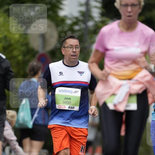 30.08.2026 - Blankeneser Heldenlauf Patografie http://msf.ph/oto/10085750 30.08.2026 10:39:21 Ziel 5236, 5782, 5830 meine-sportfotos.de