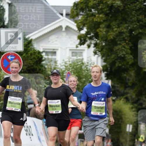 30.08.2026 - Blankeneser Heldenlauf Patografie http://msf.ph/oto/10085760 30.08.2026 10:39:35 Ziel 5053, 5200, 5338, 5437 meine-sportfotos.de