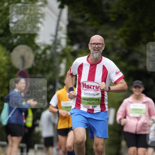 30.08.2026 - Blankeneser Heldenlauf Patografie http://msf.ph/oto/10085771 30.08.2026 10:39:47 Ziel 5360, 5667, 5668, 5669, 5687 meine-sportfotos.de
