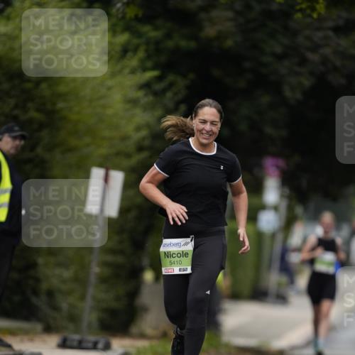 30.08.2026 - Blankeneser Heldenlauf Patografie http://msf.ph/oto/10085820 30.08.2026 10:40:41 Ziel 5085, 5834 meine-sportfotos.de
