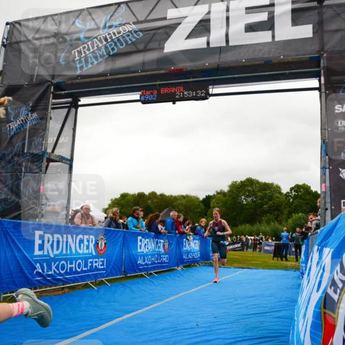 30.08.2026 - Elbe Triathlon Hamburg LAZAROV Photography http://msf.ph/oto/10085867 30.08.2026 11:53:34 Ziel 876, 902, 1426 meine-sportfotos.de