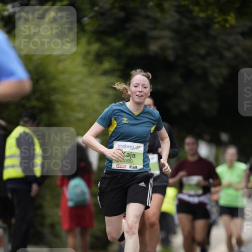 30.08.2026 - Blankeneser Heldenlauf Patografie http://msf.ph/oto/10085869 30.08.2026 10:41:33 Ziel 5252, 5311, 5675, 5676 meine-sportfotos.de