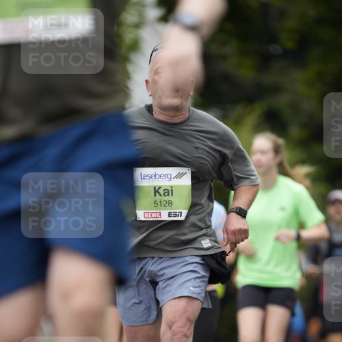 30.08.2026 - Blankeneser Heldenlauf Patografie http://msf.ph/oto/10085909 30.08.2026 10:41:52 Ziel 5047, 5128, 5400, 5567, 5568, 5605 meine-sportfotos.de