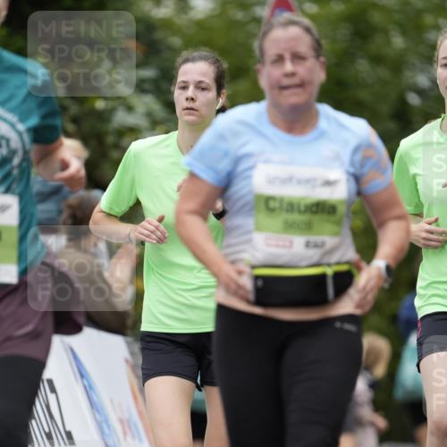 30.08.2026 - Blankeneser Heldenlauf Patografie http://msf.ph/oto/10085920 30.08.2026 10:41:55 Ziel 5081, 5128, 5400, 5541, 5542, 5567, 5568, 5605 meine-sportfotos.de