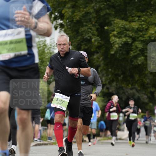 30.08.2026 - Blankeneser Heldenlauf Patografie http://msf.ph/oto/10085928 30.08.2026 10:42:01 Ziel 5081, 5382, 5400, 5541, 5542, 5605 meine-sportfotos.de