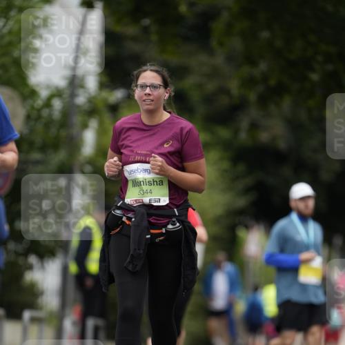 30.08.2026 - Blankeneser Heldenlauf Patografie http://msf.ph/oto/10085959 30.08.2026 10:42:18 Ziel 5195, 5344, 5396, 5774 meine-sportfotos.de