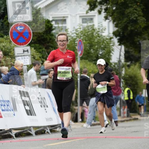 30.08.2026 - Blankeneser Heldenlauf Patografie http://msf.ph/oto/10085973 30.08.2026 10:42:27 Ziel 5027, 5344, 5381, 5626, 5774 meine-sportfotos.de