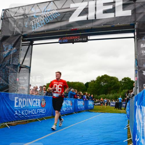 30.08.2026 - Elbe Triathlon Hamburg LAZAROV Photography http://msf.ph/oto/10085978 30.08.2026 11:54:51 Ziel 479, 1393, 1428 meine-sportfotos.de