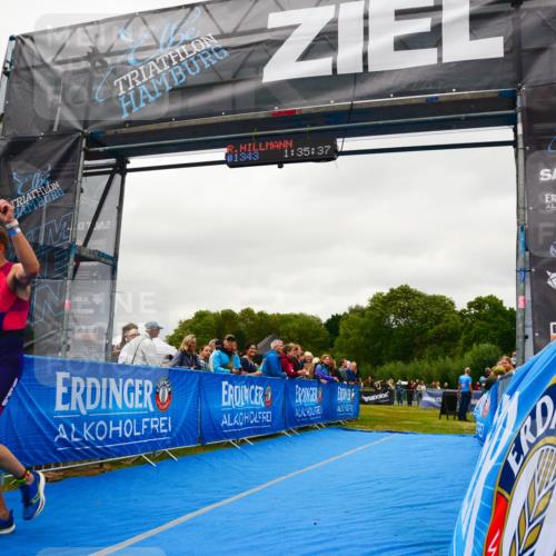 30.08.2026 - Elbe Triathlon Hamburg LAZAROV Photography http://msf.ph/oto/10086024 30.08.2026 11:55:36 Ziel 1343 meine-sportfotos.de