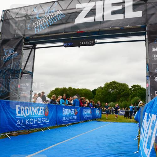 30.08.2026 - Elbe Triathlon Hamburg LAZAROV Photography http://msf.ph/oto/10086050 30.08.2026 11:55:56 Ziel 836, 861, 1376, 1507 meine-sportfotos.de