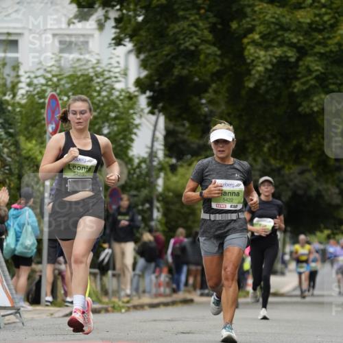 30.08.2026 - Blankeneser Heldenlauf Patografie http://msf.ph/oto/10086051 30.08.2026 10:43:24 Ziel 5375, 5422, 5423, 5714, 5726 meine-sportfotos.de