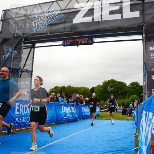 30.08.2026 - Elbe Triathlon Hamburg LAZAROV Photography http://msf.ph/oto/10086137 30.08.2026 11:57:48 Ziel 510, 860, 934, 1304, 1410, 1457 meine-sportfotos.de