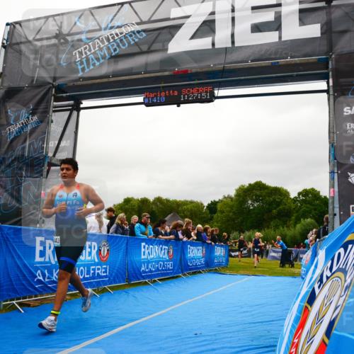30.08.2026 - Elbe Triathlon Hamburg LAZAROV Photography http://msf.ph/oto/10086157 30.08.2026 11:58:03 Ziel 962, 1333, 1443, 1458 meine-sportfotos.de