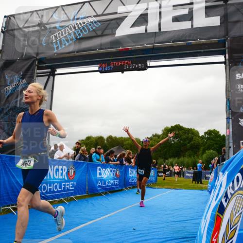 30.08.2026 - Elbe Triathlon Hamburg LAZAROV Photography http://msf.ph/oto/10086166 30.08.2026 11:58:08 Ziel 901, 962, 1333, 1458 meine-sportfotos.de