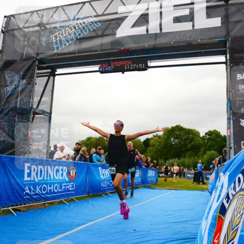 30.08.2026 - Elbe Triathlon Hamburg LAZAROV Photography http://msf.ph/oto/10086169 30.08.2026 11:58:09 Ziel 901, 962, 1181, 1333, 1458 meine-sportfotos.de