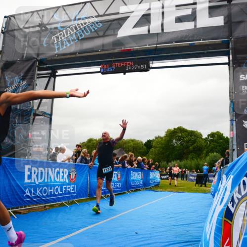 30.08.2026 - Elbe Triathlon Hamburg LAZAROV Photography http://msf.ph/oto/10086174 30.08.2026 11:58:10 Ziel 901, 962, 1181, 1333, 1458 meine-sportfotos.de
