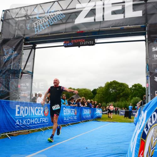 30.08.2026 - Elbe Triathlon Hamburg LAZAROV Photography http://msf.ph/oto/10086176 30.08.2026 11:58:10 Ziel 901, 962, 1181, 1333, 1458 meine-sportfotos.de