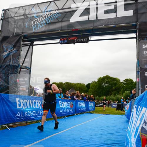 30.08.2026 - Elbe Triathlon Hamburg LAZAROV Photography http://msf.ph/oto/10086190 30.08.2026 11:58:17 Ziel 897, 901, 1181 meine-sportfotos.de