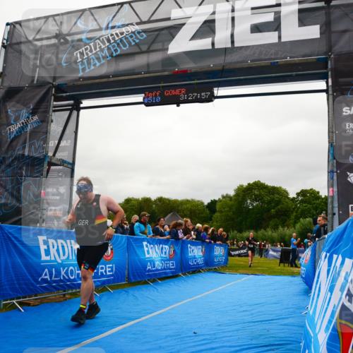 30.08.2026 - Elbe Triathlon Hamburg LAZAROV Photography http://msf.ph/oto/10086192 30.08.2026 11:58:17 Ziel 897, 901, 1181 meine-sportfotos.de