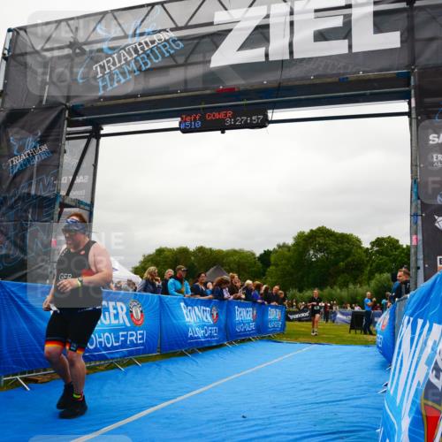 30.08.2026 - Elbe Triathlon Hamburg LAZAROV Photography http://msf.ph/oto/10086194 30.08.2026 11:58:18 Ziel 897, 901, 1181 meine-sportfotos.de