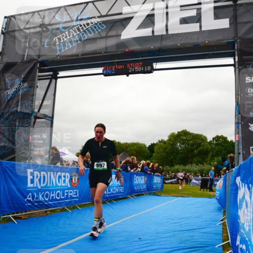 30.08.2026 - Elbe Triathlon Hamburg LAZAROV Photography http://msf.ph/oto/10086199 30.08.2026 11:58:23 Ziel 897, 940, 1462, 1575 meine-sportfotos.de