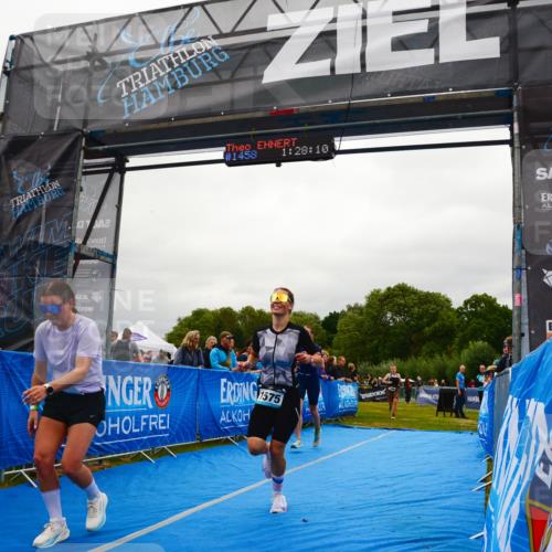 30.08.2026 - Elbe Triathlon Hamburg LAZAROV Photography http://msf.ph/oto/10086210 30.08.2026 11:58:31 Ziel 940, 1462, 1496, 1575 meine-sportfotos.de