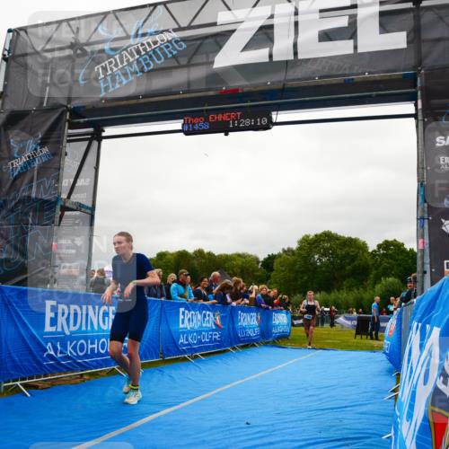 30.08.2026 - Elbe Triathlon Hamburg LAZAROV Photography http://msf.ph/oto/10086212 30.08.2026 11:58:32 Ziel 940, 1462, 1496, 1575 meine-sportfotos.de