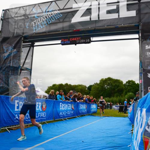 30.08.2026 - Elbe Triathlon Hamburg LAZAROV Photography http://msf.ph/oto/10086214 30.08.2026 11:58:33 Ziel 940, 1462, 1496, 1575 meine-sportfotos.de