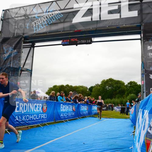 30.08.2026 - Elbe Triathlon Hamburg LAZAROV Photography http://msf.ph/oto/10086217 30.08.2026 11:58:33 Ziel 940, 1462, 1496, 1575 meine-sportfotos.de