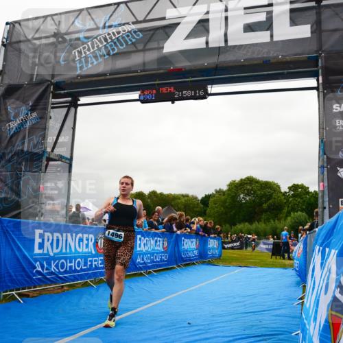 30.08.2026 - Elbe Triathlon Hamburg LAZAROV Photography http://msf.ph/oto/10086220 30.08.2026 11:58:36 Ziel 1496 meine-sportfotos.de