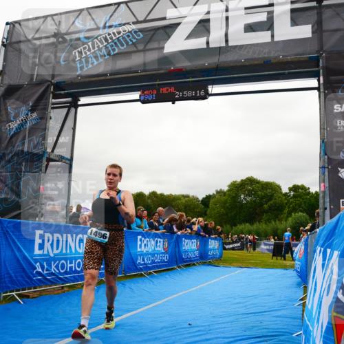 30.08.2026 - Elbe Triathlon Hamburg LAZAROV Photography http://msf.ph/oto/10086222 30.08.2026 11:58:36 Ziel 1496 meine-sportfotos.de