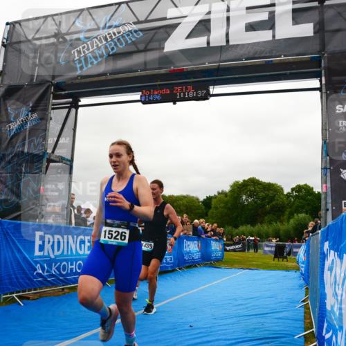 30.08.2026 - Elbe Triathlon Hamburg LAZAROV Photography http://msf.ph/oto/10086248 30.08.2026 11:58:53 Ziel 1401, 1489, 1526 meine-sportfotos.de