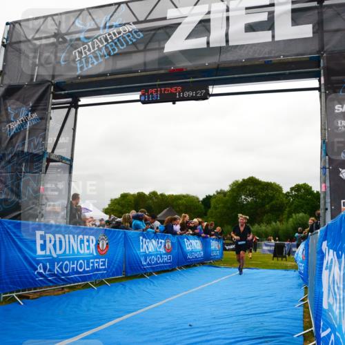30.08.2026 - Elbe Triathlon Hamburg LAZAROV Photography http://msf.ph/oto/10086270 30.08.2026 11:59:26 Ziel 785, 859, 1131 meine-sportfotos.de