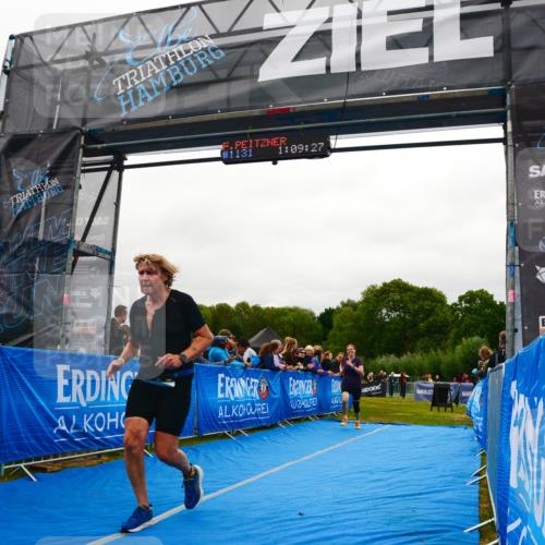 30.08.2026 - Elbe Triathlon Hamburg LAZAROV Photography http://msf.ph/oto/10086281 30.08.2026 11:59:30 Ziel 785, 859 meine-sportfotos.de
